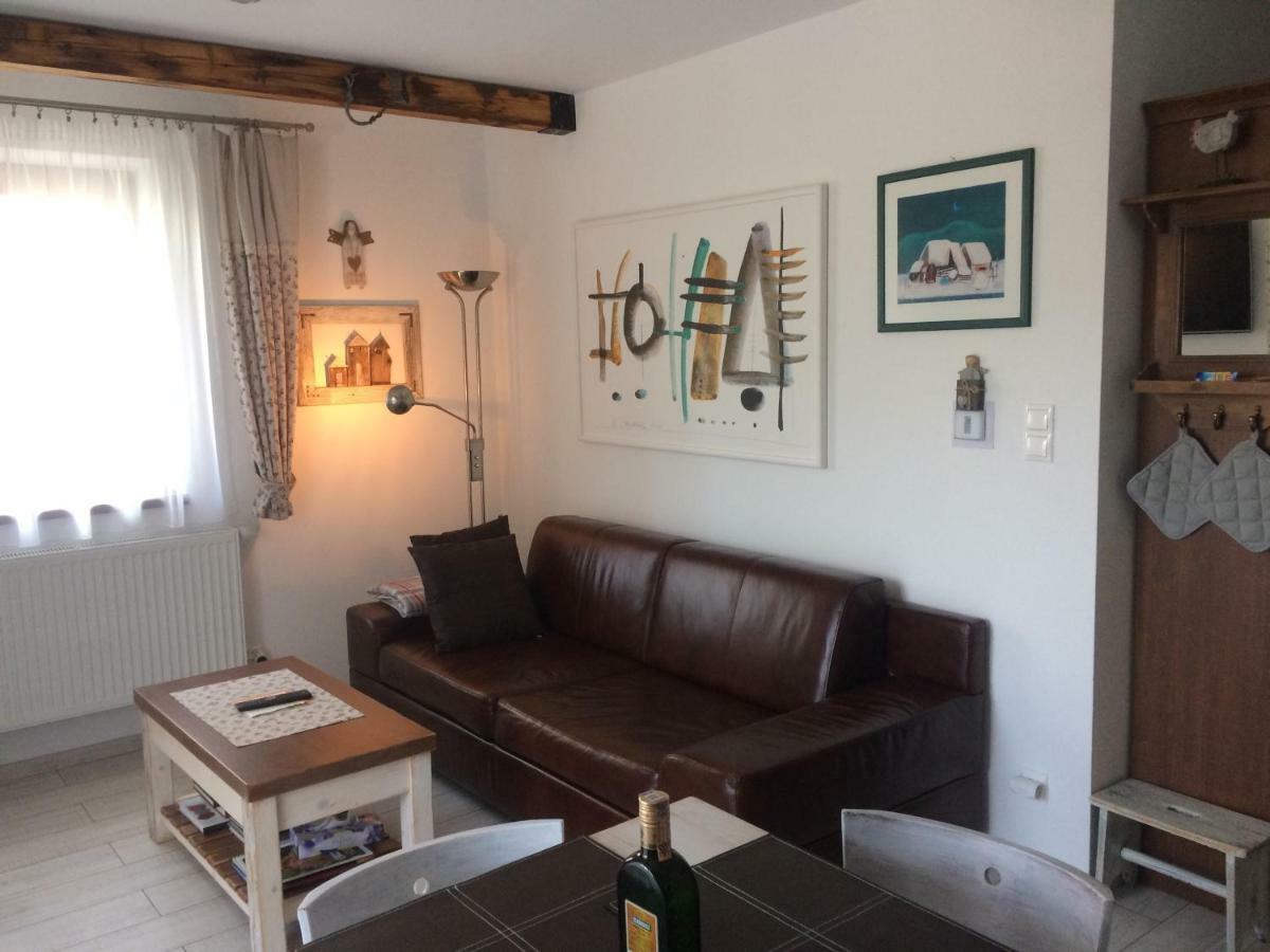 Maliarik Apartment Демановска Долина Екстериор снимка